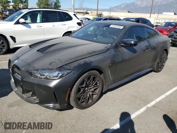 ✅ 2022 BMW M4 Competition xDrive • VIN: WBS43AZ0XNCK13134 • Лот: 81919185. Опубликован ранее на Copart с пробегом 9 588 миль. Бесплатный доступ к архиву аукционных продаж из США и подробный отчёт об истории автомобиля на DreamBid. Изображение 1.