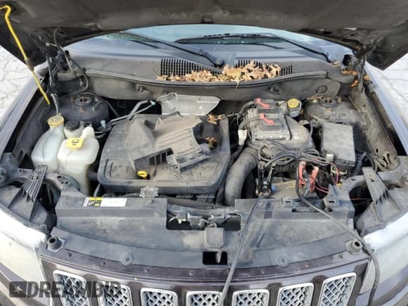 ✅ 2014 Jeep Compass Latitude • VIN: 1C4NJDEB6ED735120 • Lot: 89876965. Listed on Copart with 144,812 mi. Free auction sales archive from the USA and detailed vehicle history report at DreamBid. Image 12.