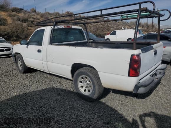 ✅ 2006 Chevrolet Silverado 1500 Work Truck • VIN: 3GCEC14XX6G159560 • Лот: 91887405. Опубликован ранее на Copart с пробегом 215 084 миль. Бесплатный доступ к архиву аукционных продаж из США и подробный отчёт об истории автомобиля на DreamBid. Изображение 2.