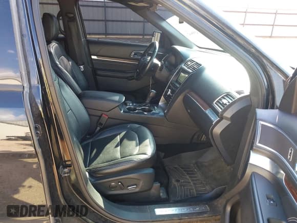 ✅ 2018 Ford Explorer Limited • VIN: 1FM5K8F89JGA28475 • Lot: 42958642. Listed on IAAI with 187,607 mi. Free auction sales archive from the USA and detailed vehicle history report at DreamBid. Image 5.