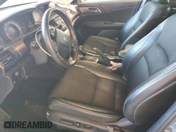 ✅ 2016 Honda Accord Sport • VIN: 1HGCR2F5XGA112103 • Lot: 86067055. Listed on Copart with 104,630 mi. Free auction sales archive from the USA and detailed vehicle history report at DreamBid. Image 7.