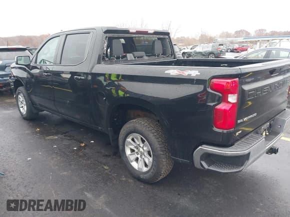 ✅ 2019 Chevrolet Silverado 1500 LT • VIN: 3GCPYDEK7KG138139 • Lot: 43720288. Wystawiony na IAAI z przebiegiem 97 800 mil. Bezpłatny archiwum sprzedaży aukcyjnych z USA i szczegółowy raport historii pojazdu na DreamBid. Zdjęcie 3.