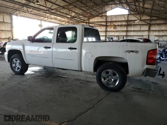 ✅ 2011 Chevrolet Silverado 1500 1HY • VIN: 3GCUKUEJ6BG117794 • Lot: 83517264. Listed on Copart with 158,246 mi. Free auction sales archive from the USA and detailed vehicle history report at DreamBid. Image 2.