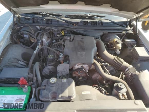 ✅ 2003 Ford Crown Victoria LX • VIN: 2FAFP74W23X184642 • Лот: 80764665. Опубликован ранее на Copart с пробегом 66 763 миль. Бесплатный доступ к архиву аукционных продаж из США и подробный отчёт об истории автомобиля на DreamBid. Изображение 11.