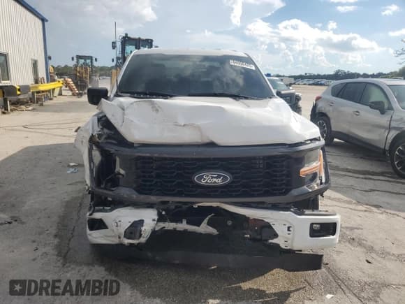 ✅ 2024 Ford F-150 STX • VIN: 1FTEW2K58RKE18087 • Лот: 84008425. Опубликован ранее на Copart с пробегом 16 594 миль. Бесплатный доступ к архиву аукционных продаж из США и подробный отчёт об истории автомобиля на DreamBid. Изображение 5.