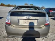 ✅ 2006 Toyota Prius • VIN: JTDKB20U263136932 • Лот: 90273505. Опубликован ранее на Copart с пробегом Не указан. Бесплатный доступ к архиву аукционных продаж из США и подробный отчёт об истории автомобиля на DreamBid. Изображение 6.