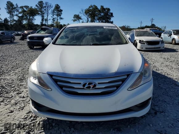 ✅ 2014 Hyundai Sonata GLS • VIN: 5NPEB4AC4EH822925 • Lot: 76303834. Listed on Copart with 133,490 mi. Free auction sales archive from the USA and detailed vehicle history report at DreamBid. Image 5.