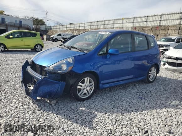 ✅ 2007 Honda Fit Sport • VIN: JHMGD38697S047652 • Лот: 82602185. Опубликован ранее на Copart с пробегом 93 918 миль. Бесплатный доступ к архиву аукционных продаж из США и подробный отчёт об истории автомобиля на DreamBid. Изображение 1.