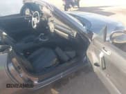 ✅ 2006 Mazda MX-5 Miata Grand Touring • VIN: JM1NC25FX60109726 • Lot: 41525204. Wystawiony na IAAI z przebiegiem 127 342 mil. Bezpłatny archiwum sprzedaży aukcyjnych z USA i szczegółowy raport historii pojazdu na DreamBid. Zdjęcie 5.