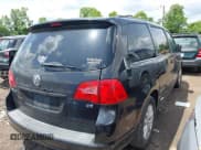 ✅ 2013 Volkswagen Routan SE • VIN: 2C4RVABG8DR724717 • Lot: 42372187. Listed on IAAI with 311,451 mi. Free auction sales archive from the USA and detailed vehicle history report at DreamBid. Image 4.