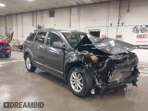 ✅ 2017 Dodge Journey SXT • VIN: 3C4PDDBG3HT512659 • Lot: 42866742. Wystawiony na IAAI z przebiegiem Nie podano. Bezpłatny archiwum sprzedaży aukcyjnych z USA i szczegółowy raport historii pojazdu na DreamBid. Zdjęcie 1.