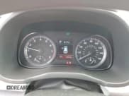 ✅ 2019 Hyundai Kona SE • VIN: KM8K12AA2KU207408 • Лот: 75700534. Опубликован ранее на Copart с пробегом 26 212 миль. Бесплатный доступ к архиву аукционных продаж из США и подробный отчёт об истории автомобиля на DreamBid. Изображение 9.