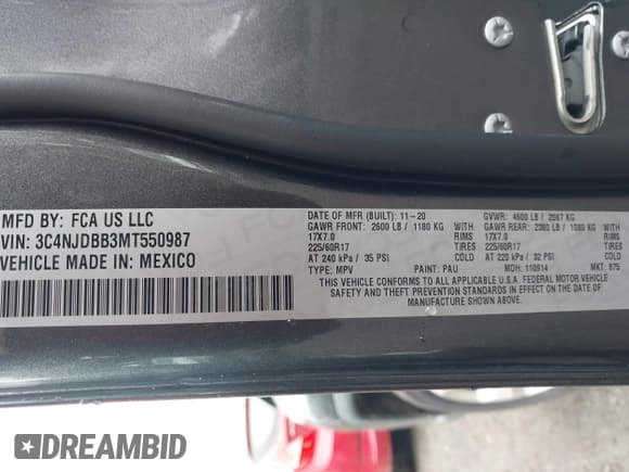 ✅ 2021 Jeep Compass Latitude • VIN: 3C4NJDBB3MT550987 • Lot: 42881959. Wystawiony na IAAI z przebiegiem 48 275 mil. Bezpłatny archiwum sprzedaży aukcyjnych z USA i szczegółowy raport historii pojazdu na DreamBid. Zdjęcie 9.