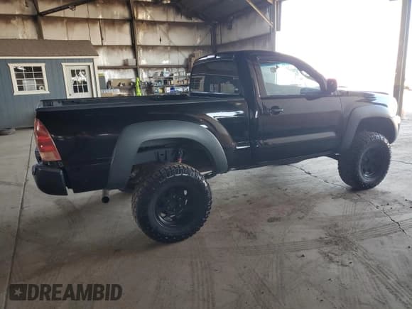 ✅ 2008 Toyota Tacoma • VIN: 5TEPX42N18Z536042 • Lot: 71688375. Wystawiony na Copart z przebiegiem 83 118 mil. Bezpłatny archiwum sprzedaży aukcyjnych z USA i szczegółowy raport historii pojazdu na DreamBid. Zdjęcie 3.