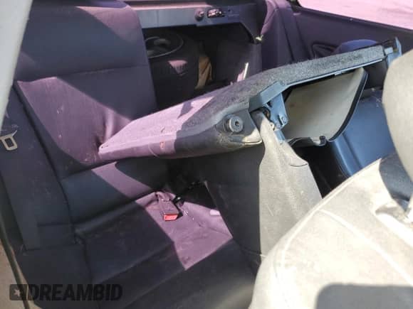 2000 BMW 3 Series 323Ci z VIN WBABM334XYJN62925, wystawiony jako Copart lot #57619495 z przebiegiem 139 843 mil mil oraz Szkoda całkowita • Salvage title. Historia ofert i sprzedaży dostępna na DreamBid. Obrazek 10.