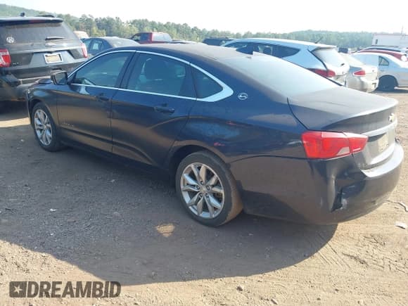✅ 2017 Chevrolet Impala LT • VIN: 1G1105SAXHU171875 • Lot: 43257242. Wystawiony na IAAI z przebiegiem 156 396 mil. Bezpłatny archiwum sprzedaży aukcyjnych z USA i szczegółowy raport historii pojazdu na DreamBid. Zdjęcie 3.