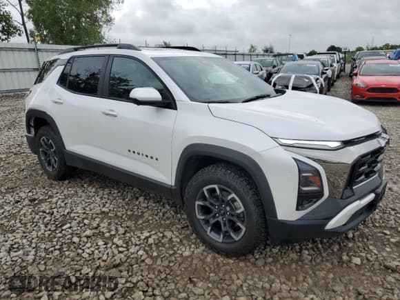 ✅ 2025 Chevrolet Equinox AWD ACTIV • VIN: 3GNAXSEG6SL143422 • Lot: 61568755. Wystawiony na Copart z przebiegiem 17 758 mil. Bezpłatny archiwum sprzedaży aukcyjnych z USA i szczegółowy raport historii pojazdu na DreamBid. Zdjęcie 4.