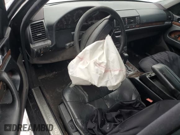 ✅ 1999 Mercedes-Benz S 320/430/500 • VIN: WDBGA43G5XA432341 • Лот: 43944135. Опубликован ранее на Copart с пробегом Не указан. Бесплатный доступ к архиву аукционных продаж из США и подробный отчёт об истории автомобиля на DreamBid. Изображение 8.