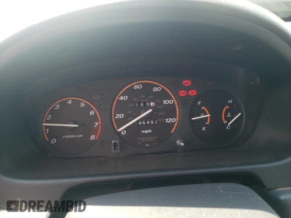 ✅ 2001 Honda CR-V EX • VIN: JHLRD17631S027116 • Lot: 67655854. Wystawiony na Copart z przebiegiem 186 492 mil. Bezpłatny archiwum sprzedaży aukcyjnych z USA i szczegółowy raport historii pojazdu na DreamBid. Zdjęcie 9.