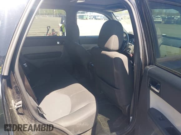 ✅ 2009 Mercury Mariner • VIN: 4M2CU81709KJ26513 • Лот: 42136652. Опубликован ранее на IAAI с пробегом 317 523 миль. Бесплатный доступ к архиву аукционных продаж из США и подробный отчёт об истории автомобиля на DreamBid. Изображение 8.