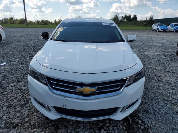 ✅ 2017 Chevrolet Impala LT • VIN: 1G1105SA8HU178212 • Лот: 72578644. Опубликован ранее на Copart с пробегом 123 380 миль. Бесплатный доступ к архиву аукционных продаж из США и подробный отчёт об истории автомобиля на DreamBid. Изображение 5.