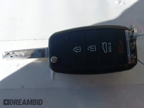 ✅ 2017 Kia Optima LX • VIN: KNAGT4L35H5179327 • Lot: 43512591. Listed on IAAI with 130,766 mi. Free auction sales archive from the USA and detailed vehicle history report at DreamBid. Image 11.