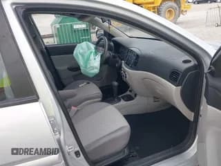 ✅ 2010 Hyundai Accent GLS • VIN: KMHCN4AC3AU431582 • Лот: 42724338. Опубликован ранее на IAAI с пробегом 76 860 миль. Бесплатный доступ к архиву аукционных продаж из США и подробный отчёт об истории автомобиля на DreamBid. Изображение 5.