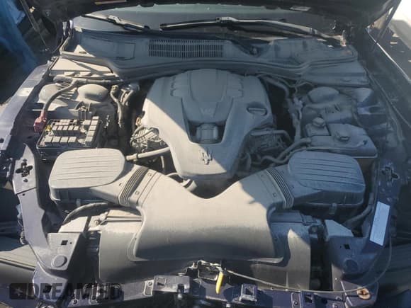 ✅ 2019 Maserati Ghibli S Q4 GranLusso • VIN: ZAM57YTLXK1314852 • Лот: 74938993. Опубликован ранее на Copart с пробегом Не указан. Бесплатный доступ к архиву аукционных продаж из США и подробный отчёт об истории автомобиля на DreamBid. Изображение 11.