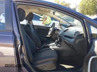 ✅ 2013 Ford Fiesta SE • VIN: 3FADP4BJ4DM107359 • Лот: 43499092. Опубликован ранее на IAAI с пробегом 131 619 миль. Бесплатный доступ к архиву аукционных продаж из США и подробный отчёт об истории автомобиля на DreamBid. Изображение 5.