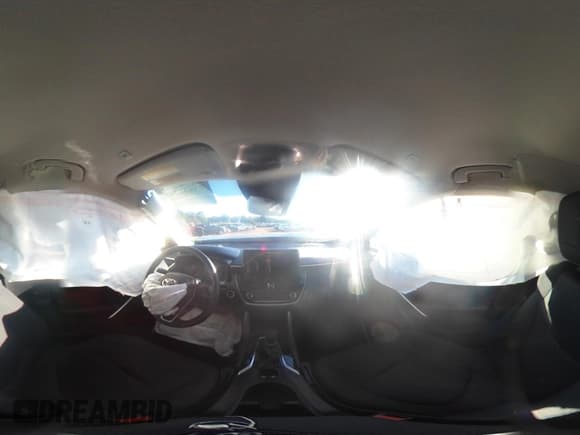 ✅ 2024 Toyota Corolla Cross LE • VIN: 7MUCAAAG1RV110325 • Lot: 43441348. Listed on IAAI with 7,654 mi. Free auction sales archive from the USA and detailed vehicle history report at DreamBid. Image 18.