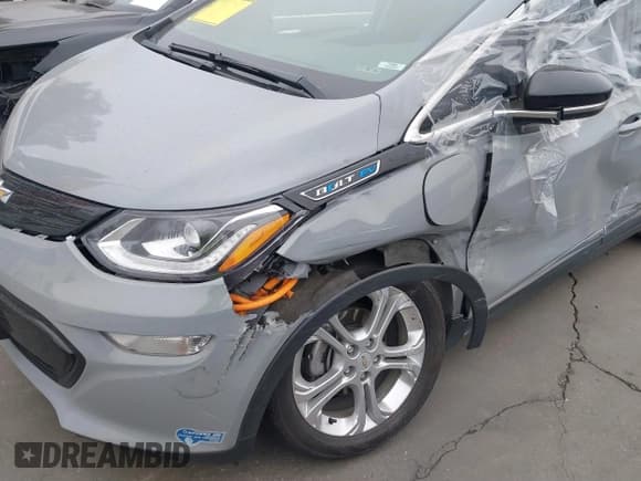 ✅ 2021 Chevrolet Bolt EV LT • VIN: 1G1FY6S09M4106389 • Lot: 41841626. Wystawiony na IAAI z przebiegiem 63 361 mil. Bezpłatny archiwum sprzedaży aukcyjnych z USA i szczegółowy raport historii pojazdu na DreamBid. Zdjęcie 6.