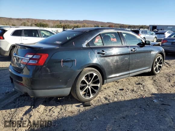 ✅ 2014 Ford Taurus SEL • VIN: 1FAHP2E98EG173884 • Лот: 93109525. Опубликован ранее на Copart с пробегом 165 334 миль. Бесплатный доступ к архиву аукционных продаж из США и подробный отчёт об истории автомобиля на DreamBid. Изображение 3.