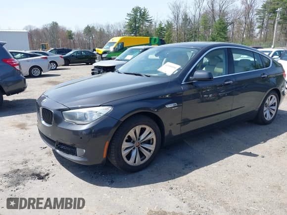 ✅ 2011 BMW 5 Series 535i Gran Turismo xDrive • VIN: WBASP2C58BC337327 • Lot: 42100490. Wystawiony na IAAI z przebiegiem 161 770 mil. Bezpłatny archiwum sprzedaży aukcyjnych z USA i szczegółowy raport historii pojazdu na DreamBid. Zdjęcie 2.
