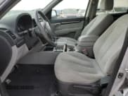 ✅ 2009 Hyundai Santa Fe GLS • VIN: 5NMSG73D69H275686 • Lot: 79052464. Listed on Copart with 120,173 mi. Free auction sales archive from the USA and detailed vehicle history report at DreamBid. Image 7.