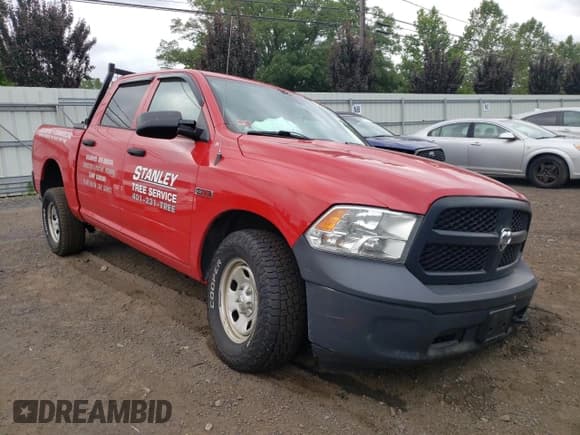 ✅ 2018 Ram 1500 Tradesman • VIN: 1C6RR7KM8JS278311 • Lot: 62278465. Listed on Copart with 186,777 mi. Free auction sales archive from the USA and detailed vehicle history report at DreamBid. Image 4.