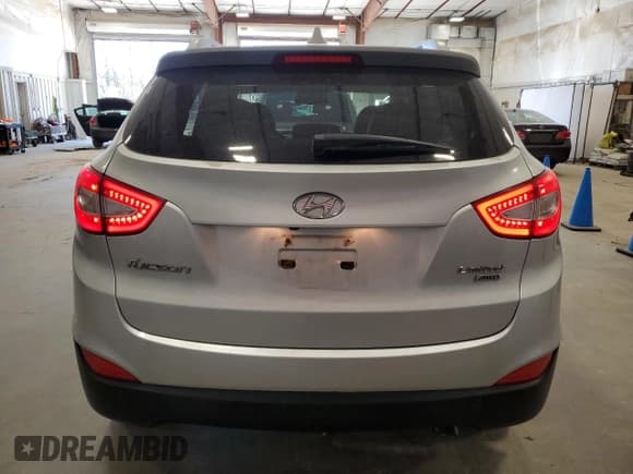 ✅ 2015 Hyundai Tucson Limited • VIN: KM8JUCAG7FU032818 • Lot: 91199095. Wystawiony na Copart z przebiegiem 95 223 mil. Bezpłatny archiwum sprzedaży aukcyjnych z USA i szczegółowy raport historii pojazdu na DreamBid. Zdjęcie 6.