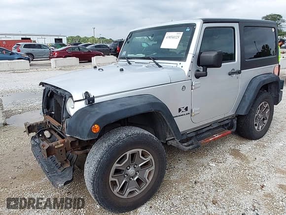 ✅ 2007 Jeep Wrangler X • VIN: 1J4FA24137L229359 • Lot: 43034123. Listed on IAAI with 87,195 mi. Free auction sales archive from the USA and detailed vehicle history report at DreamBid. Image 17.