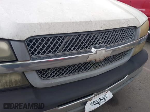 ✅ 2005 Chevrolet Silverado 1500 Work Truck • VIN: 1GCEC14X45Z145572 • Лот: 42811137. Опубликован ранее на IAAI с пробегом 283 450 миль. Бесплатный доступ к архиву аукционных продаж из США и подробный отчёт об истории автомобиля на DreamBid. Изображение 6.