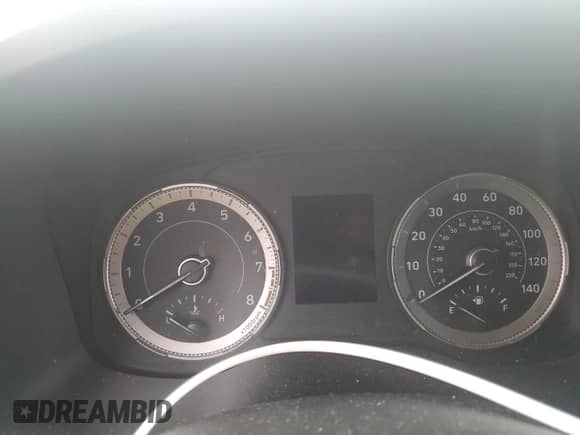 2021 Hyundai Venue SE z VIN KMHRB8A35MU069754, wystawiony jako Copart lot #81769885 z przebiegiem Nie podano mil oraz Szkoda całkowita • Salvage title. Historia ofert i sprzedaży dostępna na DreamBid. Obrazek 9.