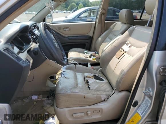 ✅ 2003 Toyota Highlander • VIN: JTEHF21A030129151 • Lot: 58868925. Listed on Copart with 142,881 mi. Free auction sales archive from the USA and detailed vehicle history report at DreamBid. Image 7.