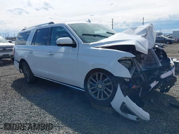 ✅ 2021 Ford Expedition Max Limited • VIN: 1FMJK2AT4MEA26740 • Lot: 41871412. Listed on IAAI with 75,000 mi. Free auction sales archive from the USA and detailed vehicle history report at DreamBid. Image 1.