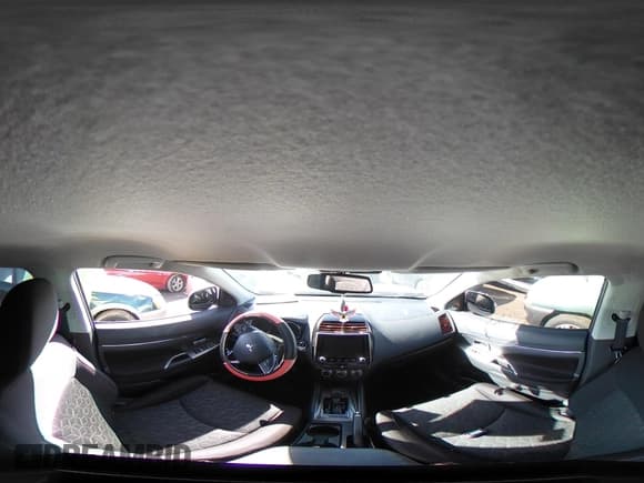 ✅ 2020 Mitsubishi Outlander ES • VIN: JA4AR3AU4LU024712 • Lot: 43433519. Listed on IAAI with 63,260 mi. Free auction sales archive from the USA and detailed vehicle history report at DreamBid. Image 18.