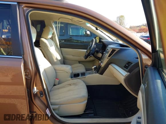 ✅ 2011 Subaru Outback Premium • VIN: 4S4BRCCCXB3346625 • Лот: 43625248. Опубликован ранее на IAAI с пробегом 184 253 миль. Бесплатный доступ к архиву аукционных продаж из США и подробный отчёт об истории автомобиля на DreamBid. Изображение 5.