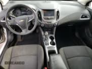 ✅ 2017 Chevrolet Cruze LT • VIN: 1G1BE5SM6H7225946 • Лот: 42672973. Опубликован ранее на Copart с пробегом 111 544 миль. Бесплатный доступ к архиву аукционных продаж из США и подробный отчёт об истории автомобиля на DreamBid. Изображение 8.