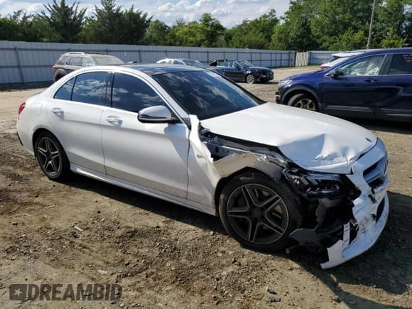 ✅ 2020 Mercedes-Benz C 43 AMG • VIN: 55SWF6EB5LU332137 • Lot: 70095705. Wystawiony na Copart z przebiegiem 117 660 mil. Bezpłatny archiwum sprzedaży aukcyjnych z USA i szczegółowy raport historii pojazdu na DreamBid. Zdjęcie 4.