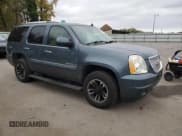 ✅ 2007 GMC Yukon Denali • VIN: 1GKFK63877J267461 • Lot: 90295675. Wystawiony na Copart z przebiegiem 195 611 mil. Bezpłatny archiwum sprzedaży aukcyjnych z USA i szczegółowy raport historii pojazdu na DreamBid. Zdjęcie 4.