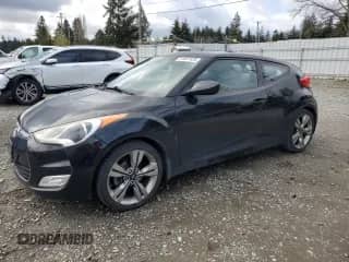 2013 Hyundai Veloster w/Gray Int z VIN KMHTC6AD5DU111338, wystawiony jako Copart lot #51661435 z przebiegiem 55 560 mil mil oraz Szkoda całkowita • Salvage title. Historia ofert i sprzedaży dostępna na DreamBid. Obrazek 1.