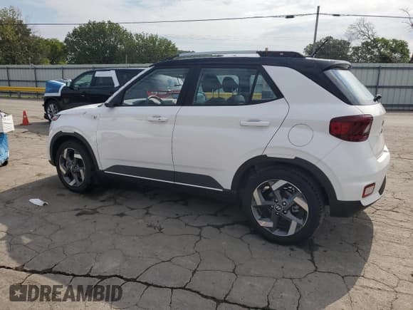 ✅ 2023 Hyundai Venue Limited • VIN: KMHRC8A39PU274415 • Лот: 69607025. Опубликован ранее на Copart с пробегом 10 649 миль. Бесплатный доступ к архиву аукционных продаж из США и подробный отчёт об истории автомобиля на DreamBid. Изображение 2.