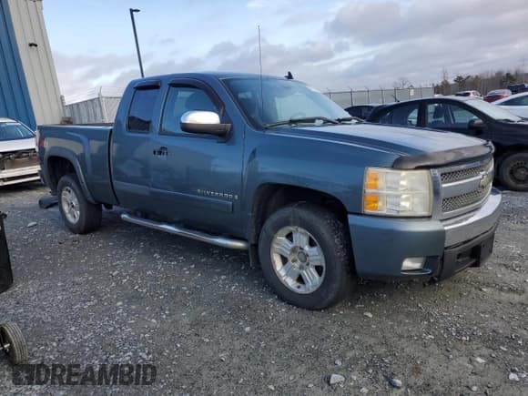 ✅ 2008 Chevrolet Silverado 1500 1LT • VIN: 1GCEK190X8E195631 • Lot: 92034255. Wystawiony na Copart z przebiegiem 228 263 mil. Bezpłatny archiwum sprzedaży aukcyjnych z USA i szczegółowy raport historii pojazdu na DreamBid. Zdjęcie 4.