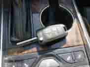 2014 Chevrolet Impala LT z VIN 1G1125S32EU152096, wystawiony jako IAAI lot #43431111 z przebiegiem 122 494 mil mil oraz . Historia ofert i sprzedaży dostępna na DreamBid. Obrazek 11.